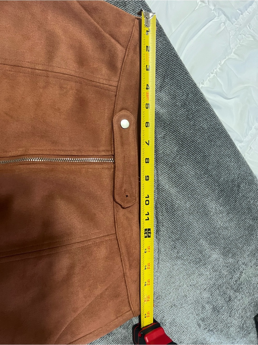 Missguided High-Waist Faux Suede Rust Shorts - Picture 4 of 4